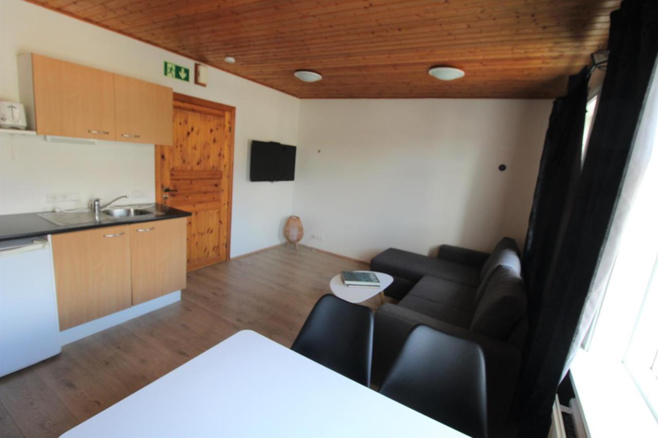 Husavik Apartments Ngoại thất bức ảnh